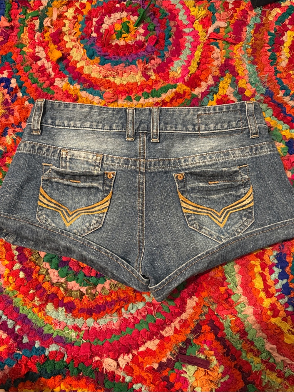 G by Guess Distressed Blue Denim Cuffed Jean Shorts - Picture 2 of 4